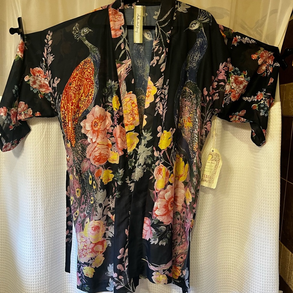 Aratta Artistic Kimono with Peacock and Floral Motif